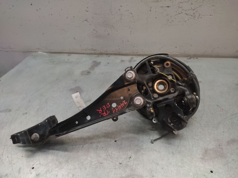 Recambio de mangueta trasera derecha para toyota rav 4 (a3) luna referencia OEM IAM   