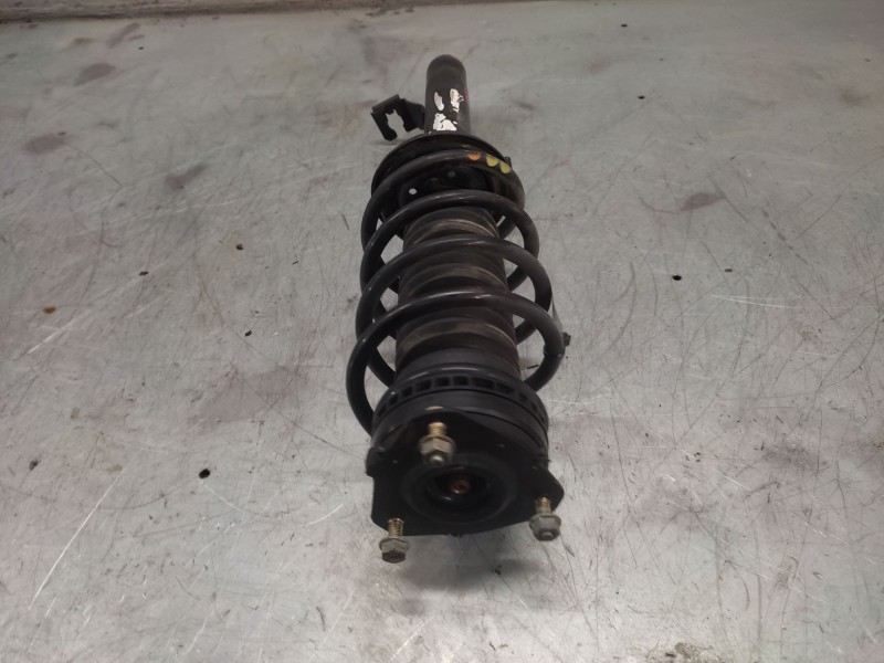 Recambio de amortiguador delantero derecho para ford fusion (cbk) ambiente referencia OEM IAM   