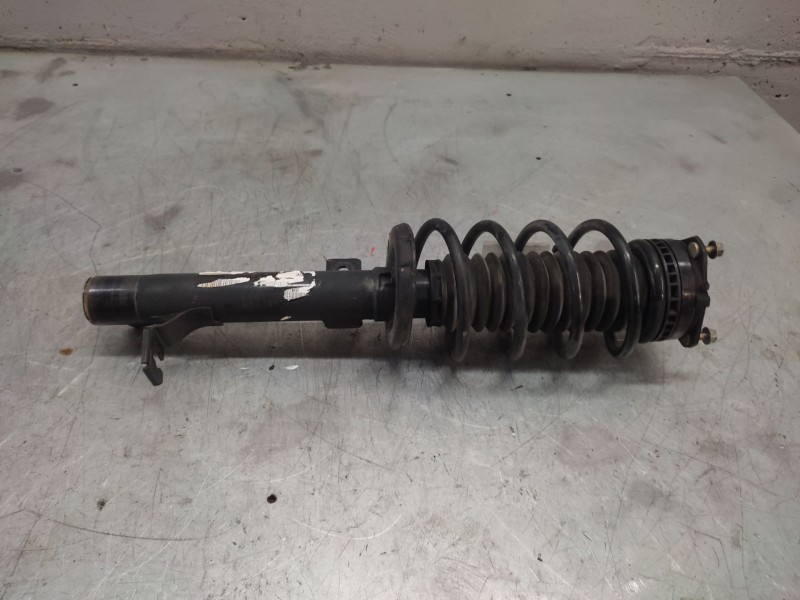 Recambio de amortiguador delantero derecho para ford fusion (cbk) ambiente referencia OEM IAM   