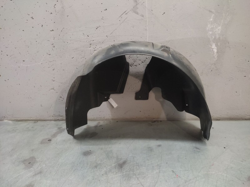 Recambio de paso rueda derecho para seat leon (1p1) 1.9 tdi referencia OEM IAM 1P0810970A  TRASERO