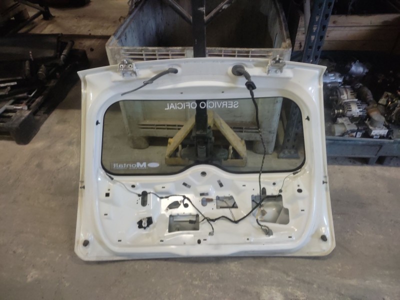 Recambio de porton trasero para ford fiesta (cbk) ambiente referencia OEM IAM   