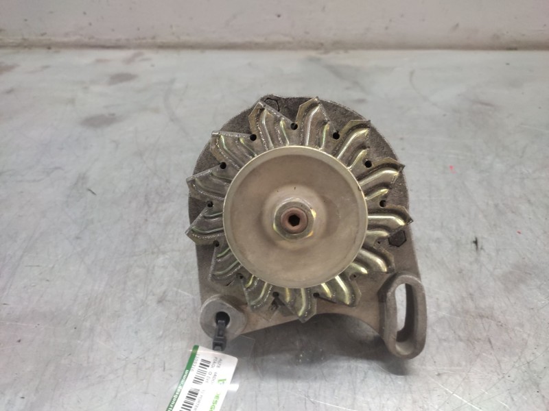 Recambio de alternador para piaggio (vespa) porter - combi referencia OEM IAM 63321136  14V 65A