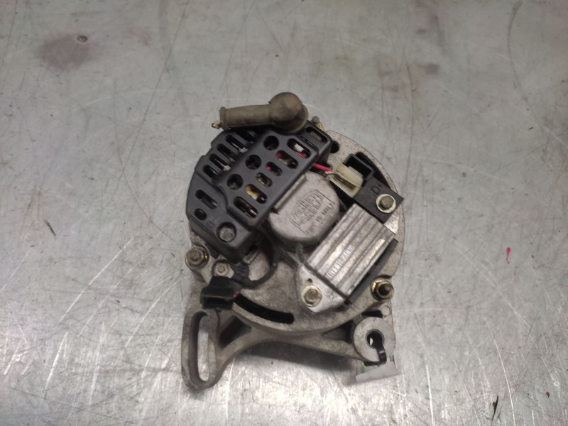 Recambio de alternador para piaggio (vespa) porter - combi referencia OEM IAM 63321136  14V 65A
