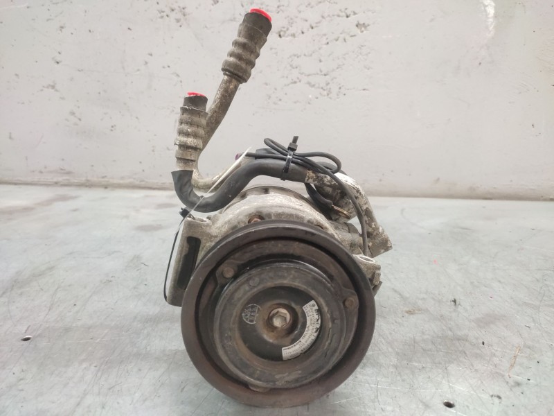 Recambio de compresor aire acondicionado para volkswagen passat berlina (3b3) 1.9 tdi referencia OEM IAM 8D0260808  