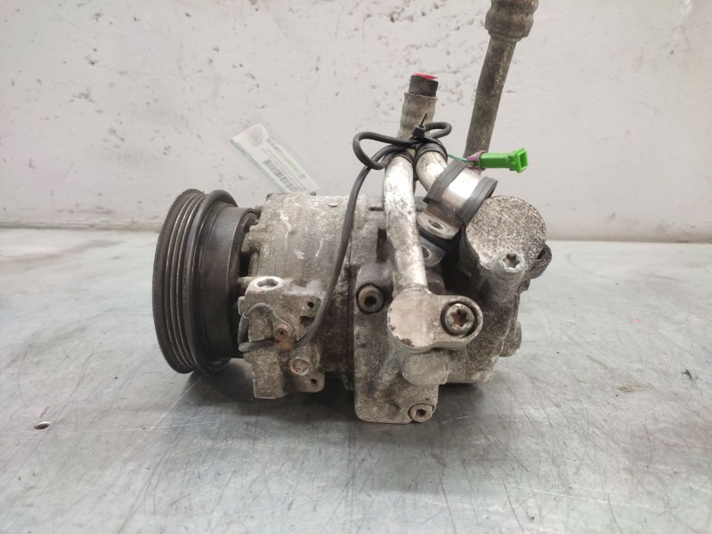 Recambio de compresor aire acondicionado para volkswagen passat berlina (3b3) 1.9 tdi referencia OEM IAM 8D0260808  