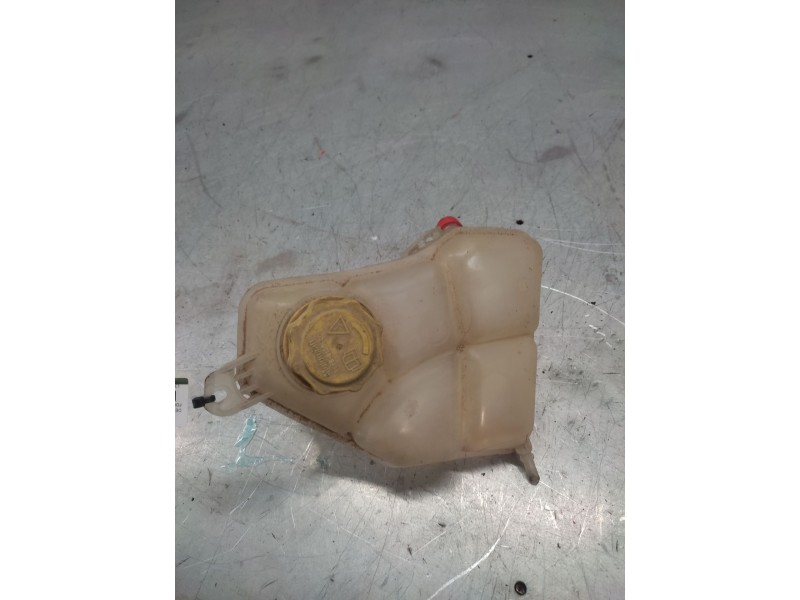 Recambio de deposito expansion para ford fiesta (cbk) ambiente referencia OEM IAM 2S6H8K218AF  
