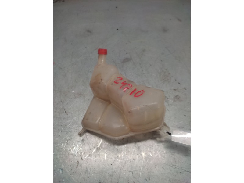 Recambio de deposito expansion para ford fiesta (cbk) ambiente referencia OEM IAM 2S6H8K218AF  