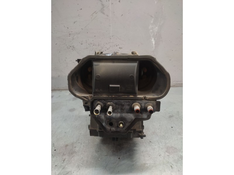 Recambio de calefaccion entera normal para ford fiesta (cbk) ambiente referencia OEM IAM 2N1H19B555AK  