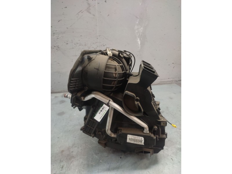 Recambio de calefaccion entera normal para ford fiesta (cbk) ambiente referencia OEM IAM 2N1H19B555AK  
