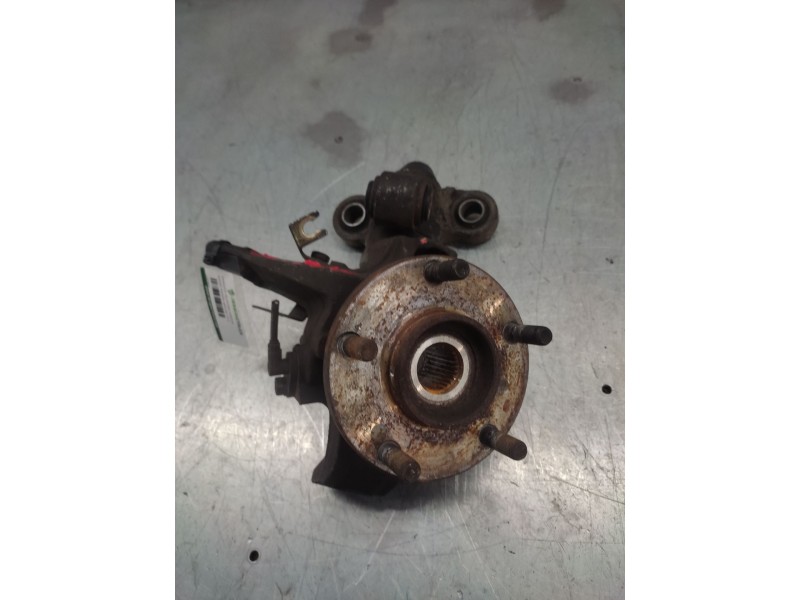 Recambio de mangueta delantera derecha para nissan primera berlina (p12) acenta referencia OEM IAM   