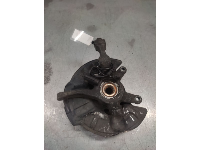Recambio de mangueta delantera derecha para mercedes-benz clase a (w168) 170 cdi (168.009) referencia OEM IAM   
