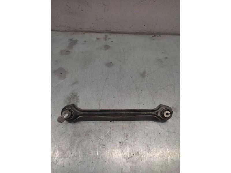 Recambio de tirante trasero izquierdo para bmw serie 1 berlina (e81/e87) 120d referencia OEM IAM 676347107  