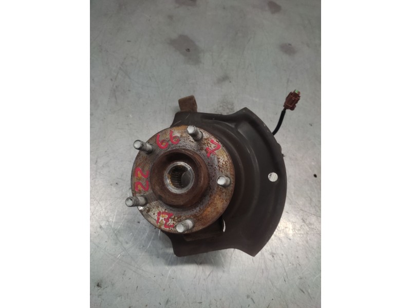 Recambio de mangueta delantera izquierda para nissan almera tino (v10m) 2.2 16v turbodiesel cat referencia OEM IAM   
