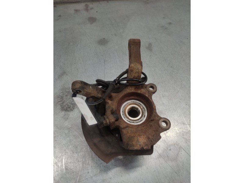 Recambio de mangueta delantera izquierda para nissan almera tino (v10m) 2.2 16v turbodiesel cat referencia OEM IAM   