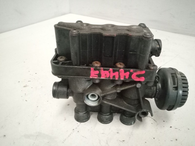Recambio de valvula aire para iveco stralis (as) 12.9 diesel referencia OEM IAM 4728800300 valvula control eje elevable 