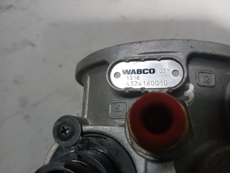 Recambio de valvula aire para iveco stralis (ad/at) referencia OEM IAM 4324160010 valvula secadora 