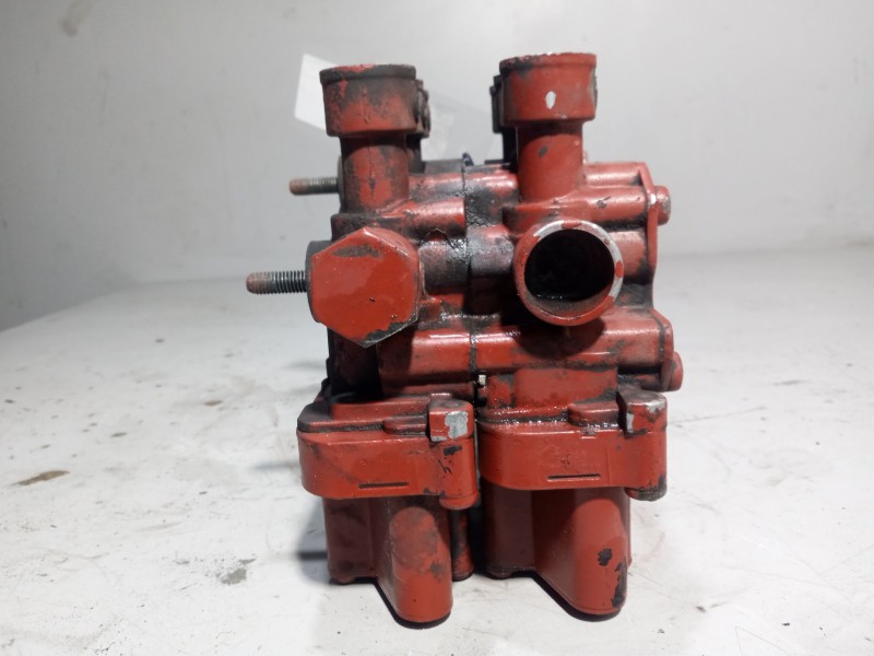 Recambio de valvula aire para iveco stralis (ad/at) 7.8 diesel referencia OEM IAM 4728801030  