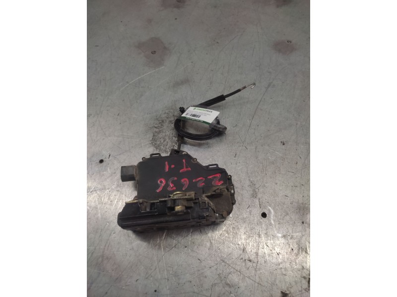 Recambio de cerradura puerta trasera izquierda para volkswagen passat berlina (3b2) comfortline referencia OEM IAM  6 PINS 