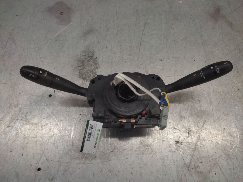 Recambio de mando multifuncion para peugeot 307 (3a/c) 1.6 hdi referencia OEM IAM 96628728XT  