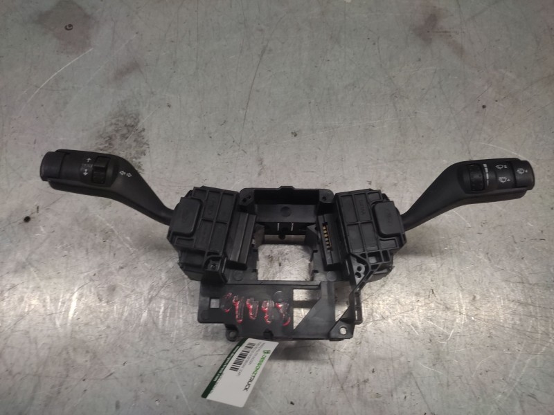 Recambio de mando multifuncion para ford focus sportbreak (cap) ghia referencia OEM IAM 4M5T13N064FH  