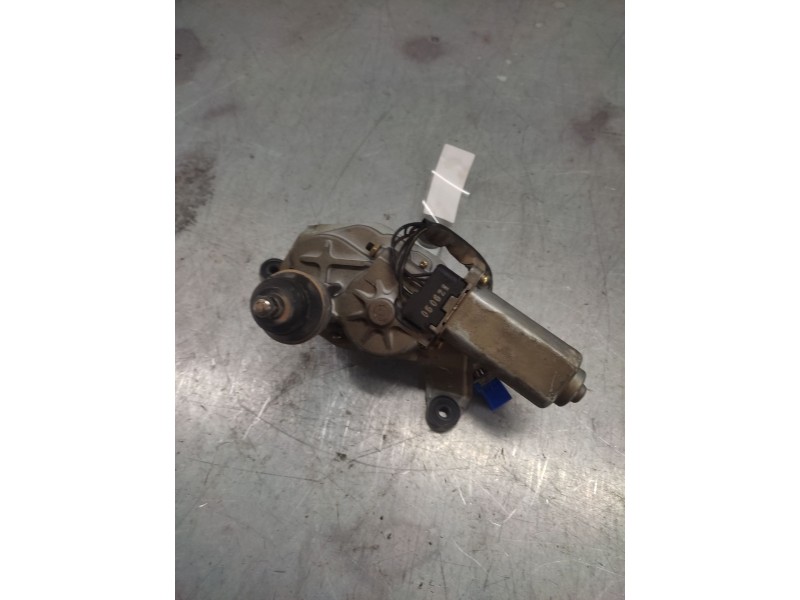 Recambio de motor limpia trasero para kia sorento 2.5 crdi ex referencia OEM IAM 987003E000  