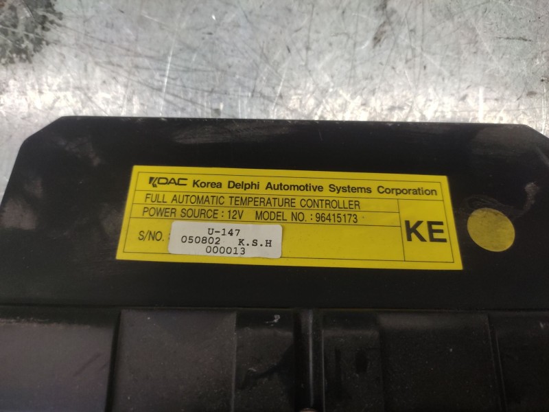 Recambio de mando climatizador para chevrolet tacuma se referencia OEM IAM 96415173  