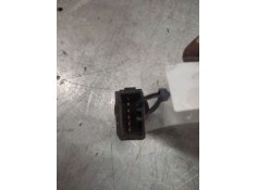 Recambio de warning para kia sorento 2.5 crdi ex referencia OEM IAM  8 PINS  2