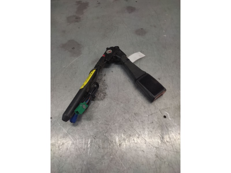 Recambio de pretensor airbag izquierdo para opel astra h ber. cosmo referencia OEM IAM 330803354  