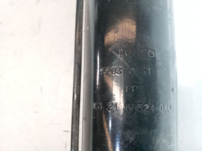 Recambio de brazo elevacion cabina para iveco stralis (ad/at) 7.8 diesel referencia OEM IAM 500370651  