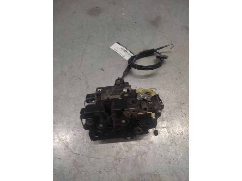 Recambio de cerradura puerta trasera derecha para volkswagen passat berlina (3b2) básico referencia OEM IAM 3B4839016A  6 PINS