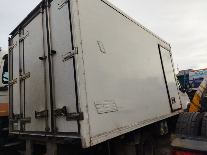 iveco daily caja cerrada (2006 =>) del año 2007