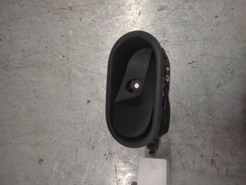 Recambio de maneta interior delantera izquierda para ford fiesta (cbk) ambiente referencia OEM IAM   