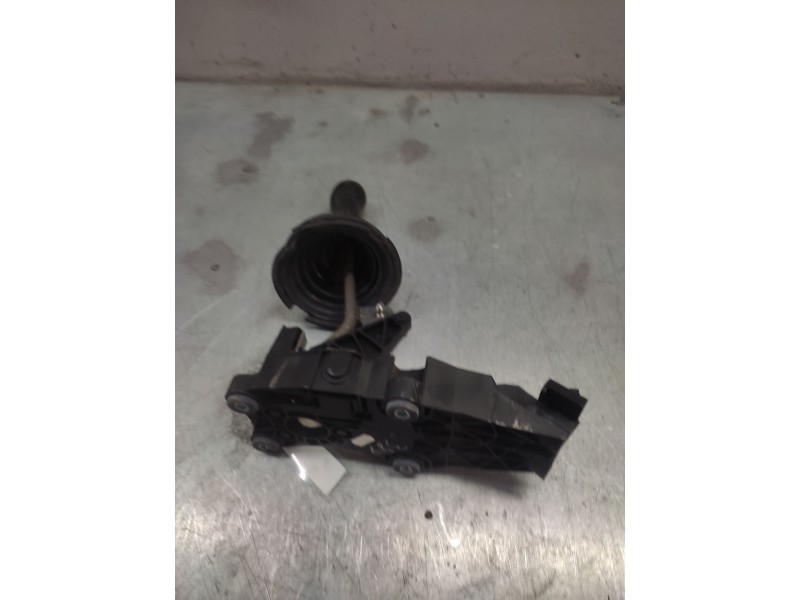 Recambio de palanca cambio para ford fiesta (cbk) ambiente referencia OEM IAM 2S6R7C453ME  