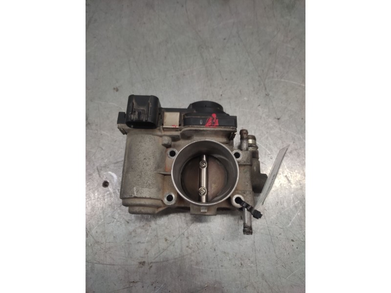 Recambio de caja mariposa para opel astra h berlina cosmo referencia OEM IAM 055352858  8 PINS