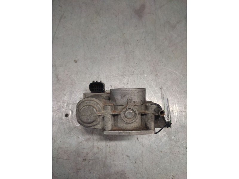 Recambio de caja mariposa para opel astra h berlina cosmo referencia OEM IAM 055352858  8 PINS