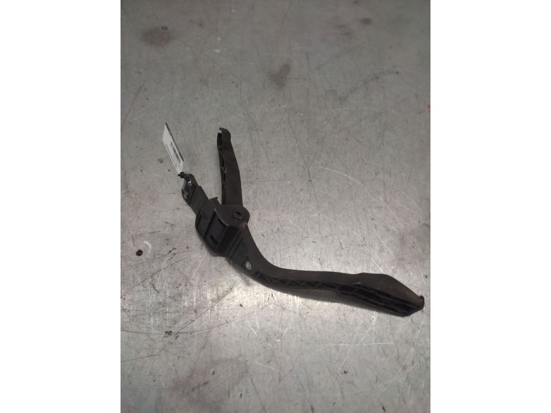 Recambio de pedal acelerador para ford fiesta (cbk) ambiente referencia OEM IAM 2S619P732AB  