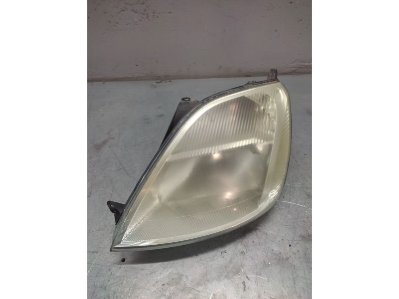 Recambio de faro izquierdo para ford fiesta (cbk) ambiente referencia OEM IAM   