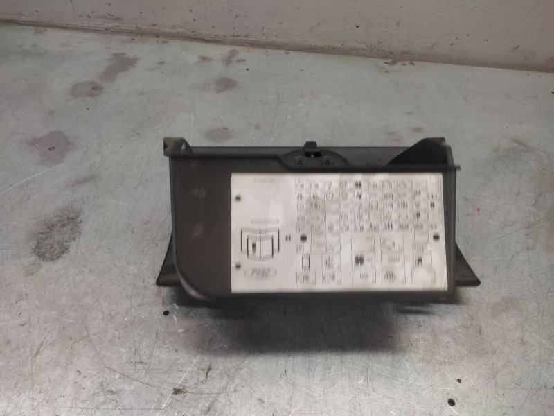 Recambio de guantera para ford fiesta (cbk) ambiente referencia OEM IAM 2S61A06024ADW  