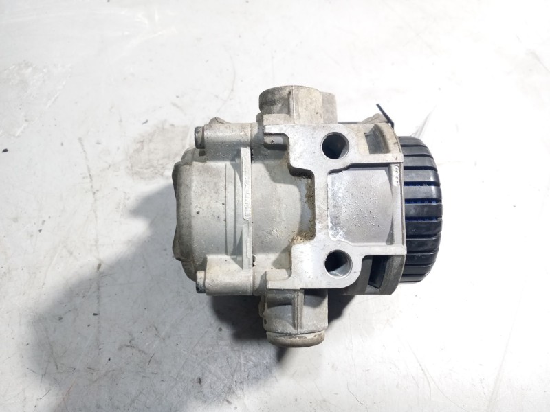 Recambio de valvula aire para daf serie xf106.xxx referencia OEM IAM 1867005 VALVULA EBS 4801066050