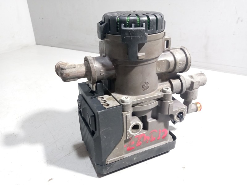 Recambio de valvula aire para scania serie p/g/r (c-clase) 11.7 diesel referencia OEM IAM 1773676  K000085