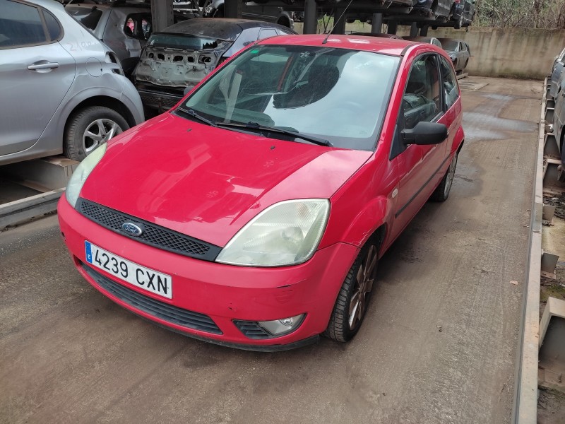 ford fiesta (cbk) del año 2004