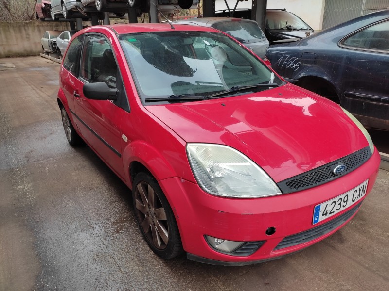 ford fiesta (cbk) del año 2004