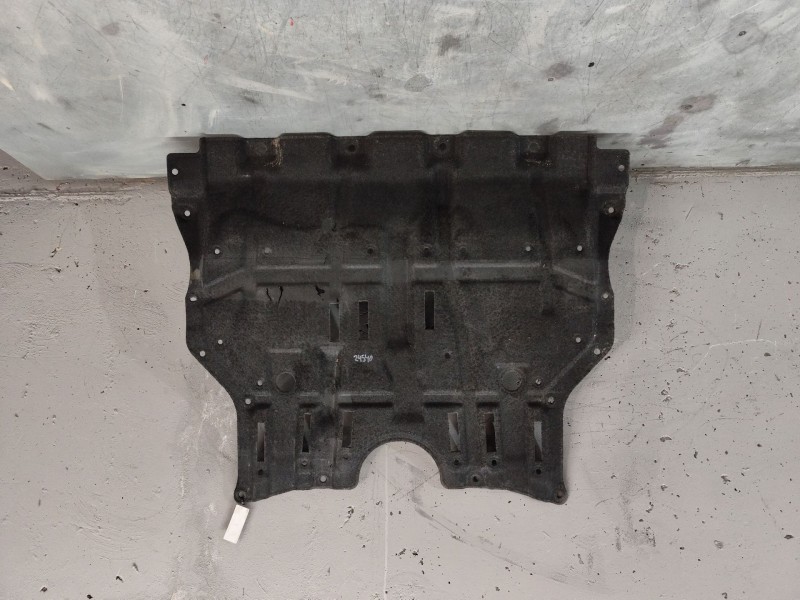 Recambio de cubrecarter para renault austral tce 130 referencia OEM IAM   