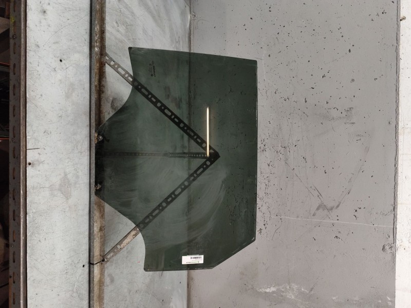 Recambio de luna trasera izquierda para renault austral tce 130 referencia OEM IAM   