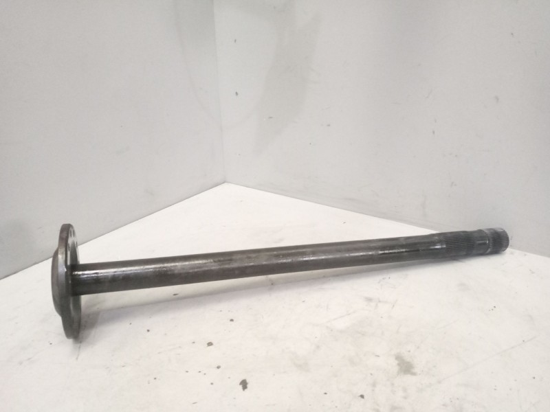 Recambio de palier para renault serie t 12.8 diesel referencia OEM IAM 20835831  