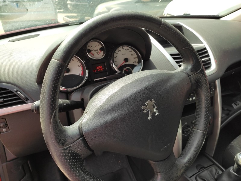 peugeot 207 del año 2008