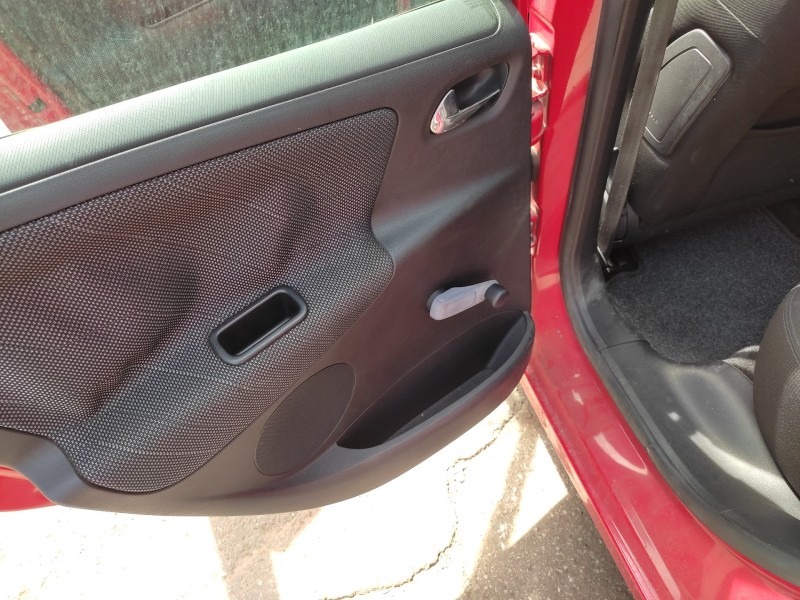 peugeot 207 del año 2008