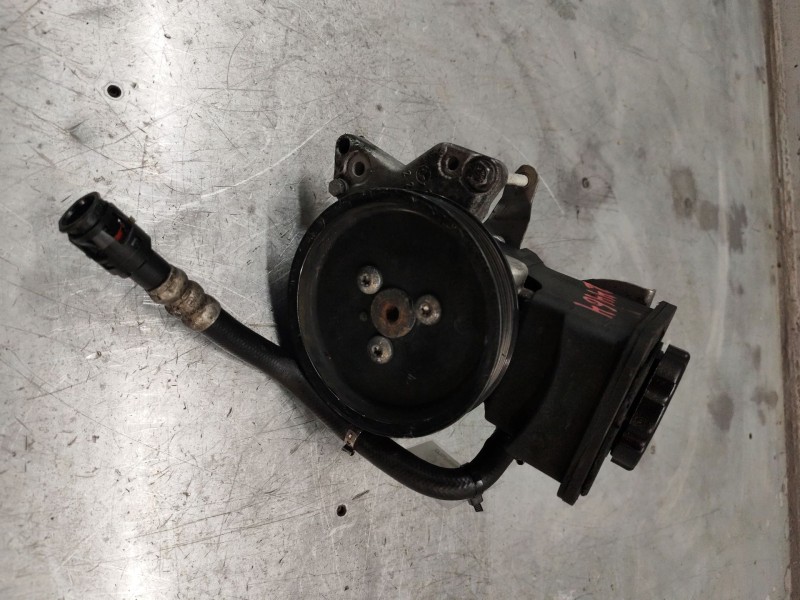 Recambio de bomba servodireccion para bmw x3 (e83) 2.0d referencia OEM IAM 7692974536  