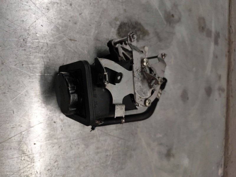 Recambio de bomba servodireccion para bmw x3 (e83) 2.0d referencia OEM IAM 7692974536  