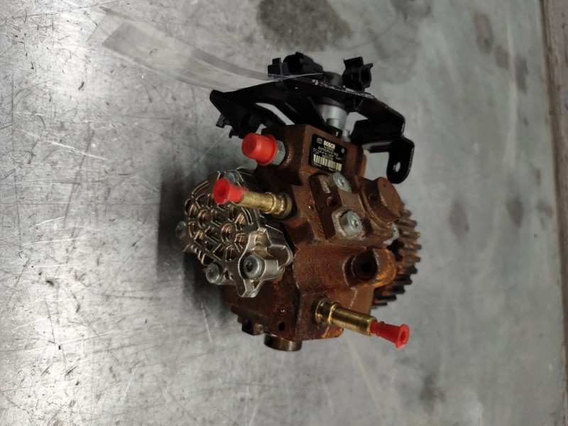 Recambio de bomba inyeccion para peugeot 207 sw (wk_) 1.6 hdi referencia OEM IAM 0445010102  9683703780
